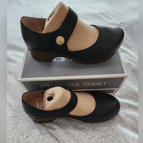 NEW! Dansko Beatrice Women's Mary Jane, Size 41 M (10.5 - 11 M US) - Picture 11 of 12